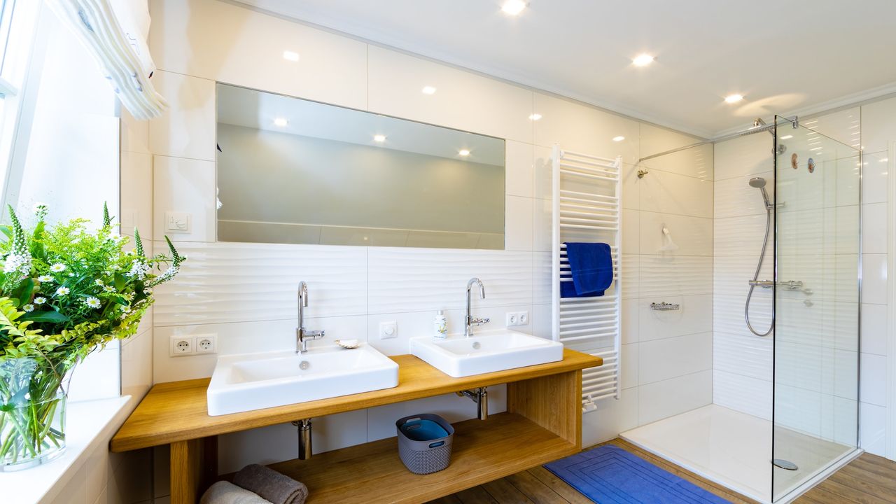 BathRoom BathRoom